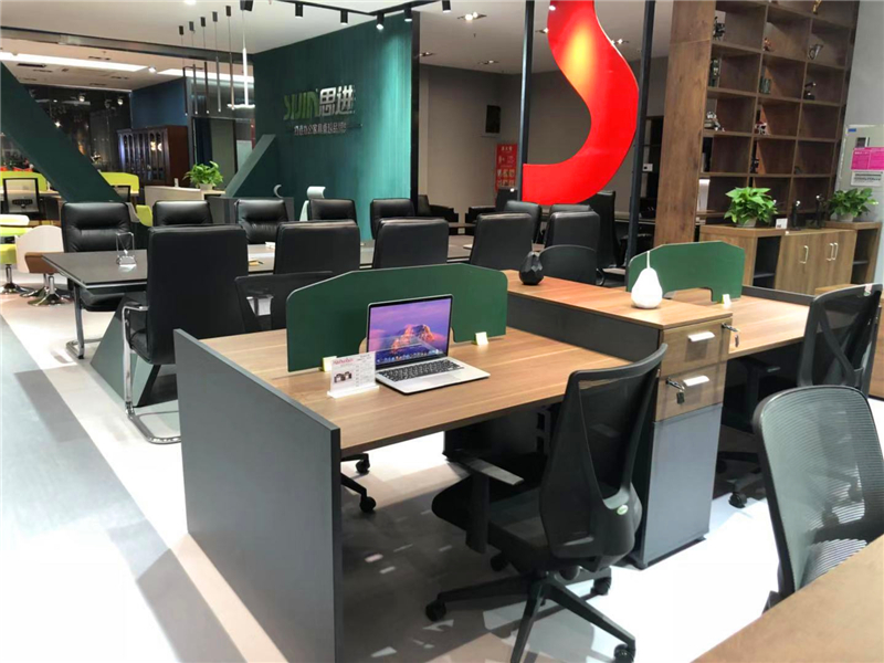 思進(jìn)家具湖南省長(zhǎng)沙市專(zhuān)賣(mài)店